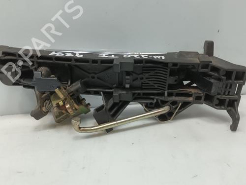 Klamka zewnętrzna drzwi tylnych lewych MERCEDES-BENZ S-CLASS (W220, V220) S 320 CDI (220.026, 220.126) | BP29923616C130