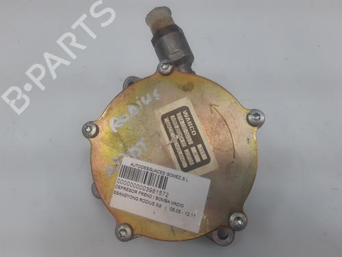 Used Vacuum pump SSANGYONG RODIUS I 2.7 Xdi (163 hp) 19076831