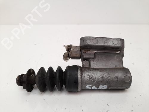 Clutch slave cylinder HONDA CR-V II (RD_) 2.2 CTDi (RD9) | BP13981784M113 