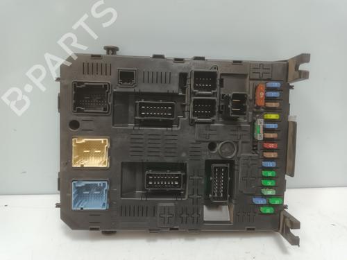 Used Fuse box CITROËN C4 I (LC_) [2004-2014]  19437418