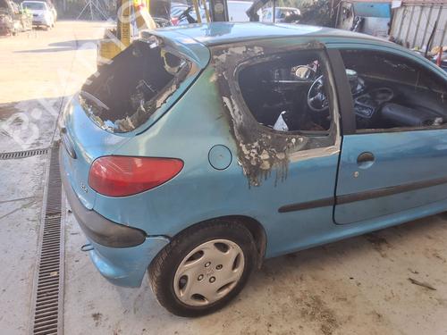 Right headlight PEUGEOT 206 Hatchback (2A/C) 1.9 D | BP32164430C29
