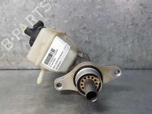 Used Brake master cylinder DACIA LOGAN MCV (KS_) [2007-2025]  12857126