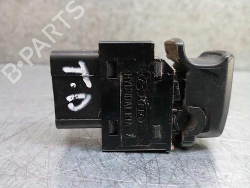 Right rear window switch HYUNDAI SANTA FÉ II (CM) 2.2 CRDi GLS | BP12748414I28