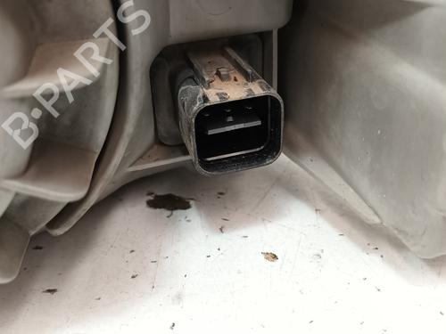 Right headlight HYUNDAI H-1 / STAREX Bus (A1) 2.5 TD 4WD | BP14748996C29 