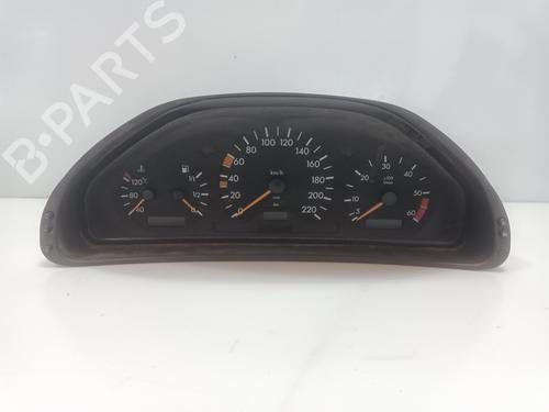 Used Instrument cluster Instrument cluster MERCEDES-BENZ E-CLASS (W210) E 250 Turbo-D (210.015) (150 hp) 34126313 34126313
