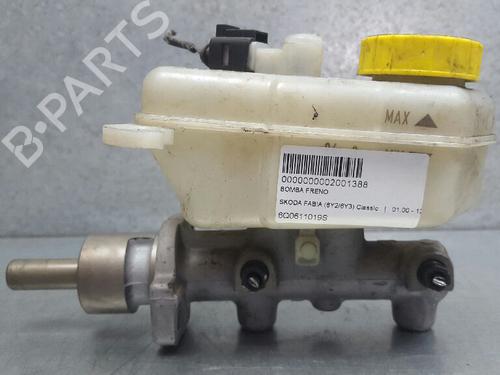 Used Brake master cylinder SKODA FABIA I (6Y2) [1999-2008]  12733613