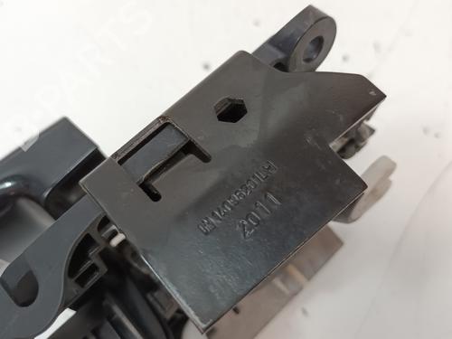 Front left exterior door handle OPEL INSIGNIA A (G09) 2.0 CDTI (68) | BP13711345C128