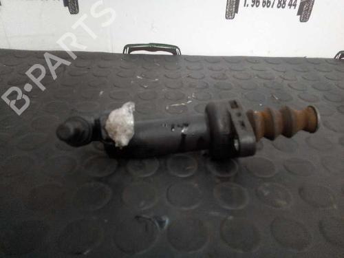 Clutch slave cylinder SKODA ROOMSTER (5J7) 1.4 TDI | BP13986019M113 
