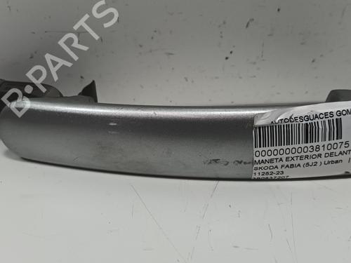 Used Front left exterior door handle SKODA FABIA II (542) 1.4 TDI (70 hp) 16538838