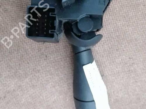 Used Steering column stalk FORD MONDEO III Saloon (B4Y) 2.0 16V (146 hp) 12738069