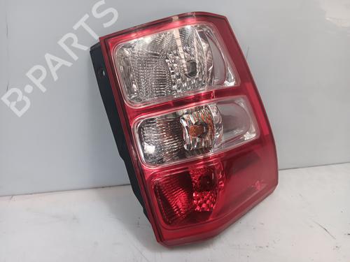 Fanale posteriore sinistro SUZUKI GRAND VITARA II (JT, TE, TD) 1.9 DDiS (JB419WD, JB419XD) (129 hp) 28023585