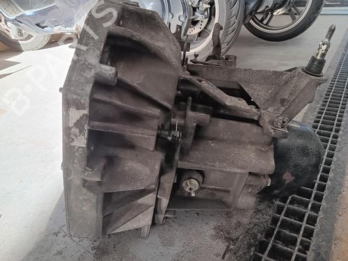 Gearbox NISSAN NV200 / EVALIA Bus | BP31982069M3