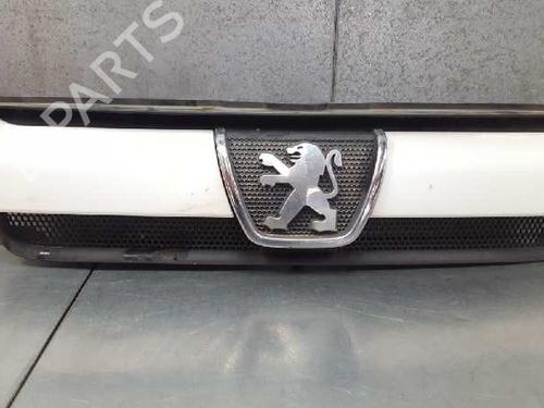 Used Grille PEUGEOT BOXER Van (244) 2.8 HDi (128 hp) 12853950