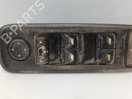 Used Left front window switch Left front window switch CITROËN C8 (EA_, EB_) 2.0 HDi (110 hp) 33709816 33709816