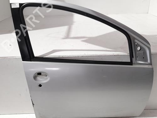 Used Right front door TOYOTA AYGO (_B1_) 1.0 (KGB10_, KGB10R) (68 hp) 12737561