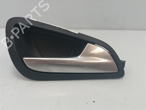 Højre bagtil invendig håndtag Højre bagtil invendig håndtag FORD C-MAX II (DXA/CB7, DXA/CEU) [2010-2019] 36258265 36258265