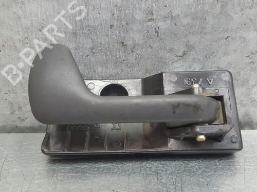 Used Front right interior door handle Front right interior door handle 12719401 12719401