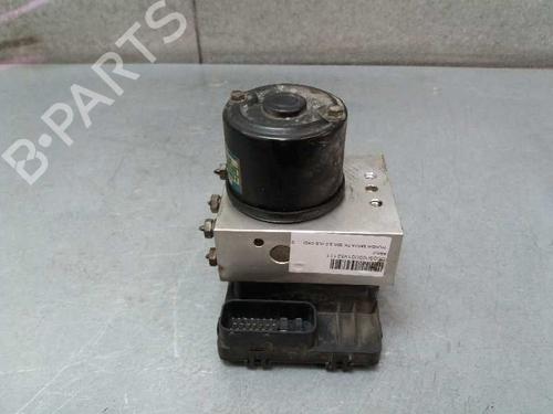 Used ABS pump HYUNDAI SANTA FÉ I (SM) 2.0 CRDi (113 hp) 12730830