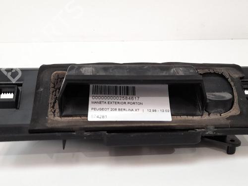 Used Tailgate handle Tailgate handle PEUGEOT 206 Hatchback (2A/C) 1.9 D (69 hp) 12767727 12767727
