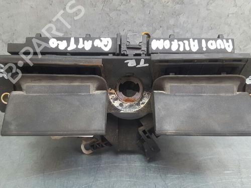 Trunk håndtak AUDI ALLROAD C5 (4BH) 2.5 TDI quattro (180 hp) 12807803
