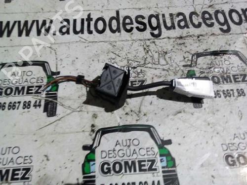 Used Steering column stalk BMW 3 (E36) 318 i (115 hp) 12786568