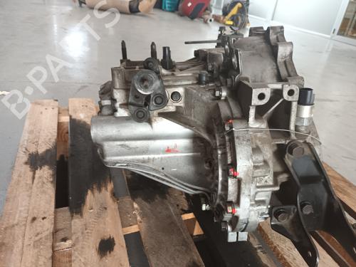 Gearbox HYUNDAI ELANTRA III Saloon (XD) 2.0 CRDi | BP13467496M3 