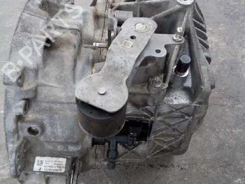 Gearbox MERCEDES-BENZ A-CLASS (W176) A 200 CDI (176.001) | BP12705856M3 