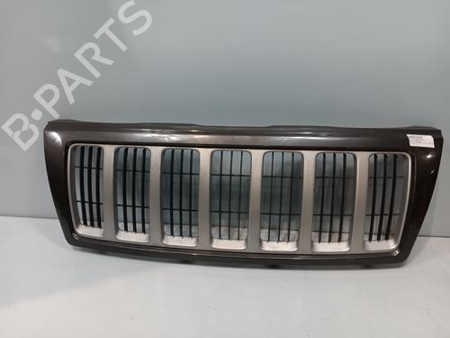 Used Grille JEEP GRAND CHEROKEE II (WJ, WG) 2.7 CRD 4x4 (163 hp) 30687349