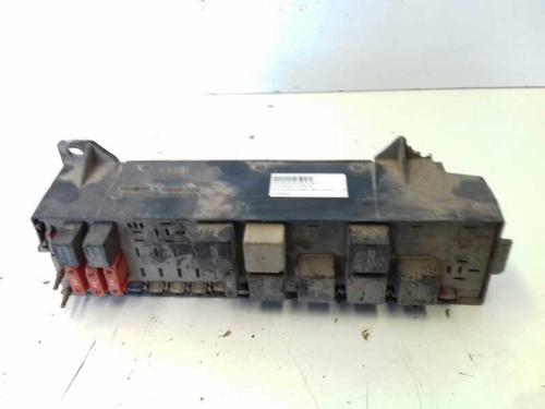 Fuse box CHRYSLER VOYAGER / GRAND VOYAGER III (GS_, NS_) 2.0 i (133 hp) 12760953