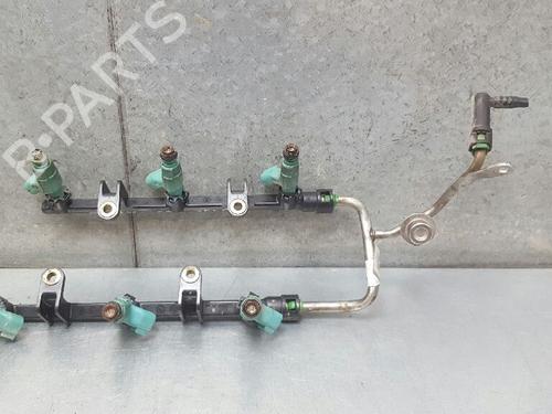 Injection rail CHRYSLER 300M (LR) 2.7 V6 24V | BP12752571M98 