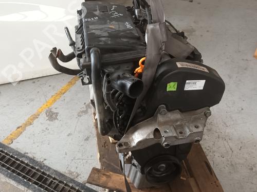 Motor SEAT LEON (1M1) 1.6 16 V (105 hp) 28198301