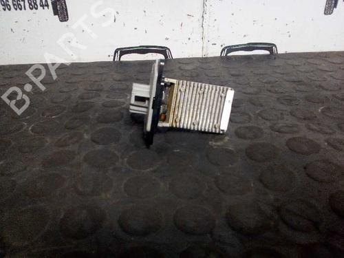 Used Heater resistor HYUNDAI COUPE II (GK) 1.6 16V (105 hp) 12685440