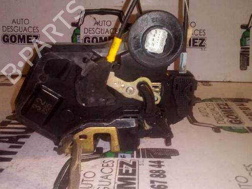 Used Rear left lock TOYOTA COROLLA (_E12_) 2.0 D-4D (CDE120R, CDE120L_) (110 hp) 12714812