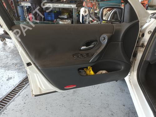 Fechadura trás esquerda RENAULT LAGUNA II (BG0/1_) 1.9 dCi (BG0R, BG0E) | BP16480310C100