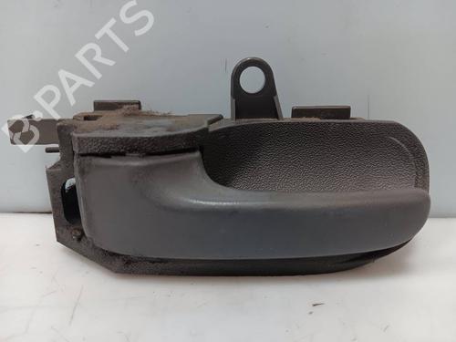 Used Front left interior door handle Front left interior door handle 39570412 39570412