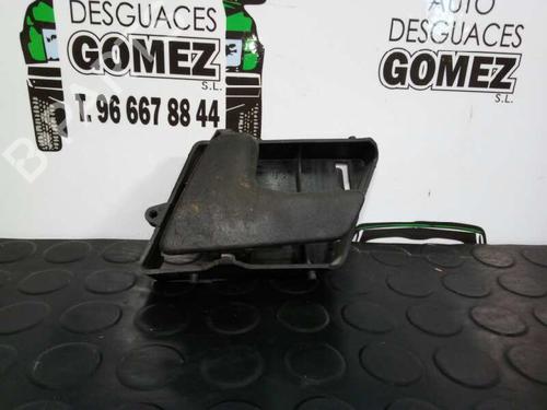 Used Front left interior door handle Front left interior door handle 12794233 12794233
