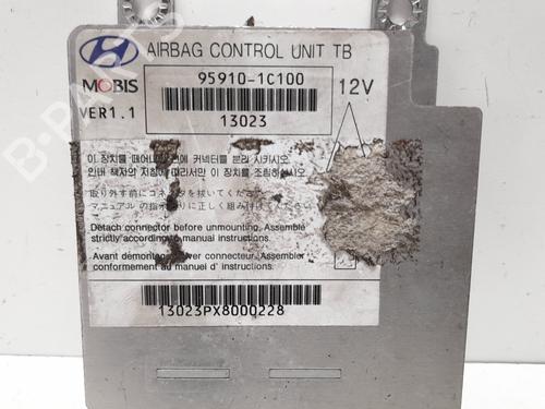 Calculateur Airbags HYUNDAI GETZ (TB) 1.3 i (82 hp) 12727590