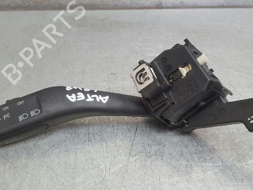 Used Steering column stalk SEAT ALTEA (5P1) [2004-2015]  12743252