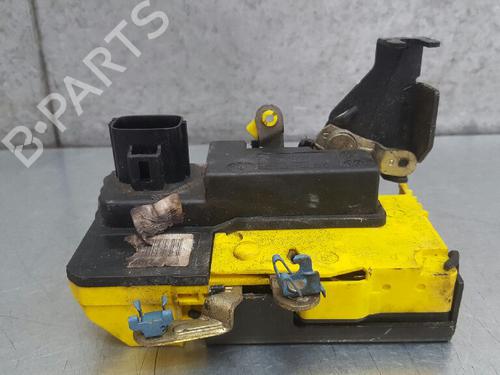 Used Front right lock VOLVO V70 II (285) D5 (163 hp) 12721304
