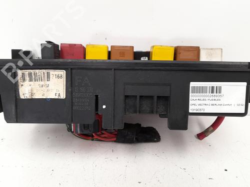 Zekeringkast OPEL VECTRA C (Z02) 1.9 CDTI (F69) | BP12772141E1 