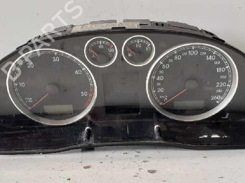 Used Instrument cluster VW PASSAT B5.5 (3B3) [2000-2005]  12732438