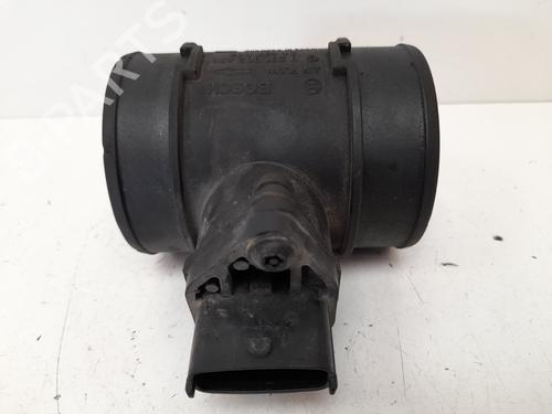 Used Mass air flow sensor OPEL ZAFIRA A MPV (T98) 2.0 DTI 16V (F75) (101 hp) 12766418
