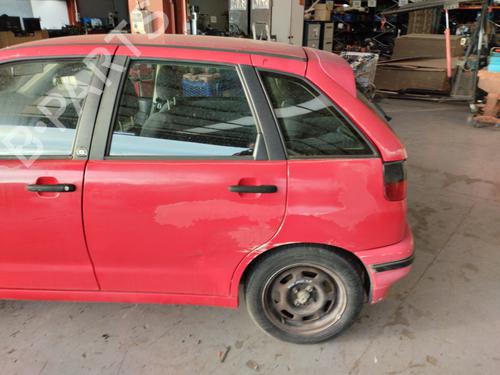 Right front indicator SEAT IBIZA II (6K1) 1.6 i | BP16301758C33