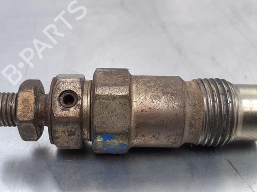 Used Injector NISSAN PRIMERA (P11) 2.0 TD (90 hp) 12768497
