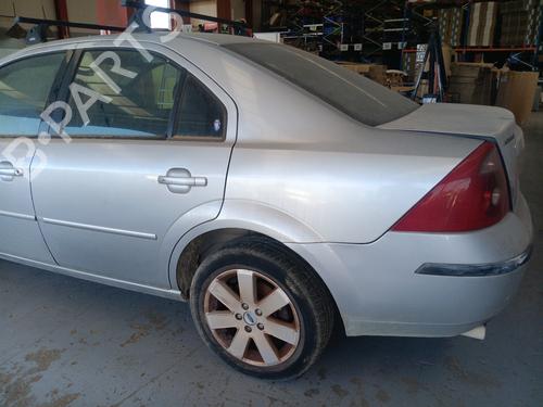 Engine control unit (ECU) FORD MONDEO III Saloon (B4Y) 2.0 TDCi | BP28103900M57 