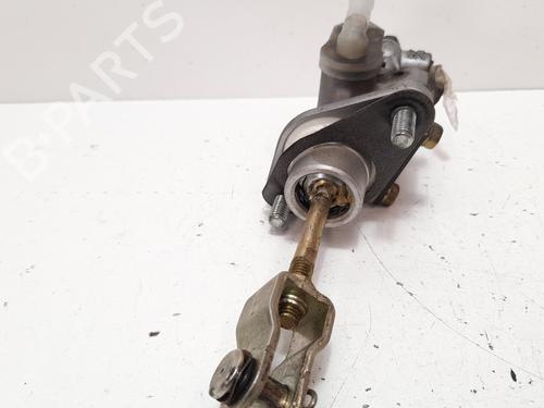 Clutch slave cylinder MITSUBISHI OUTLANDER I (CU_W)  | BP13981173M113