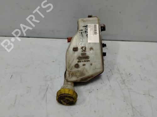 Used Brake master cylinder Brake master cylinder PEUGEOT 207 (WA_, WC_) [2006-2015] 36422774 36422774