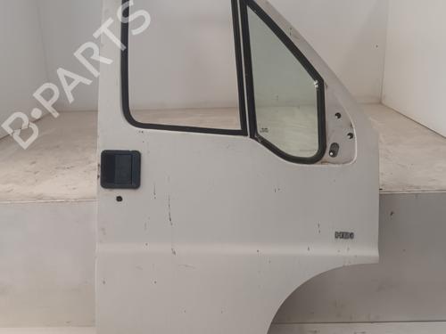 Used Right front door PEUGEOT BOXER Bus (244, Z_) [2001-2025]  28047294
