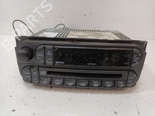 Used Radio CHRYSLER VOYAGER IV (RG, RS) 2.8 CRD (150 hp) 17919155
