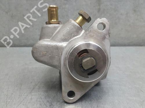 Used Steering pump KIA CARENS II MPV (FJ) 2.0 CRDi (113 hp) 12746179